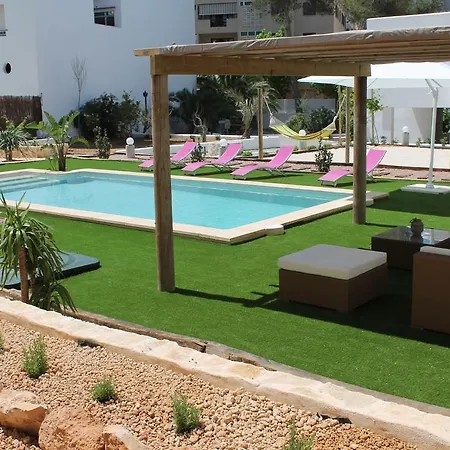 Mossenyer Villa *